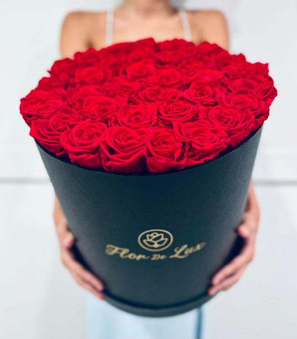 XL Black Round Box - Preserved Roses - Flor De Lux